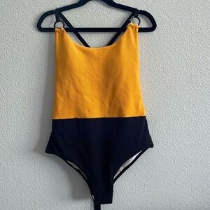 Classic One Piece With Ring By Touché Balneairé